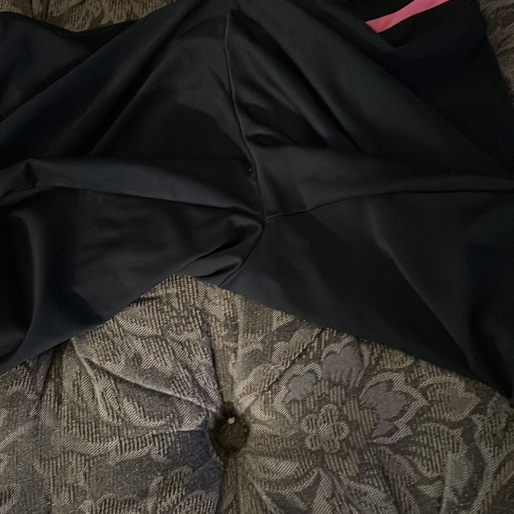 Nike pants - Picture 3 of 3